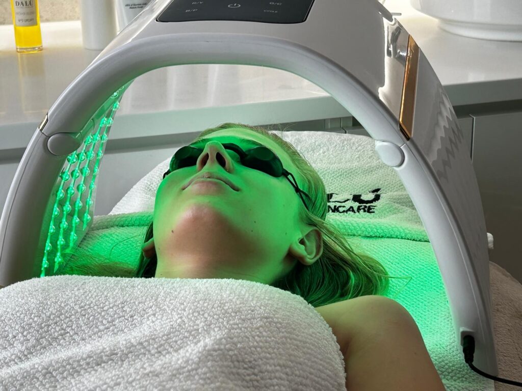 led_mask_therapy_dalu_ritual
