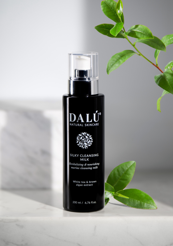 cleansers_silky_cleansing_milk